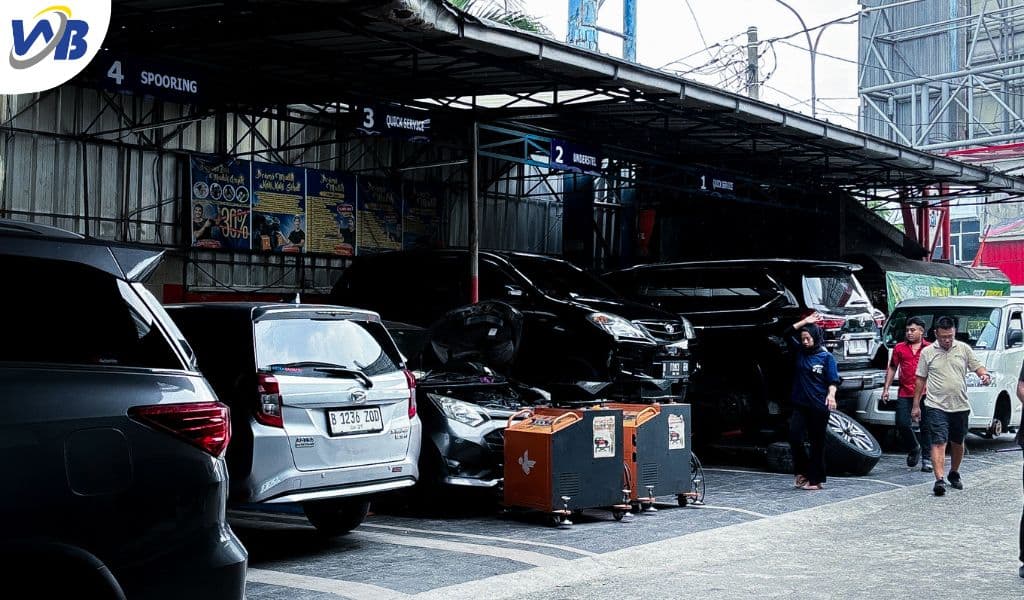 Service Berkala Mobil: Bengkel Umum vs Resmi, Mana Hemat?