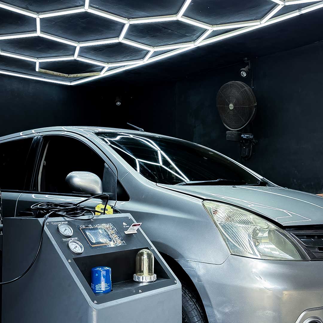 Servis Eksklusif Stinger & Swez Engine Flush di Bengkel Wiguna 3 servis overhaul