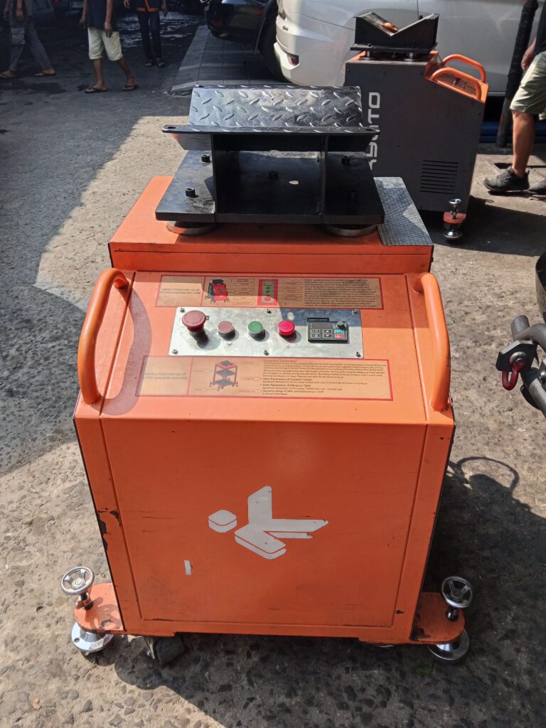 alat cek suspensi mobil