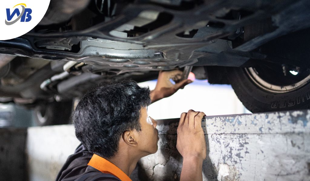 Cek kaki-kaki mobil Kyoto