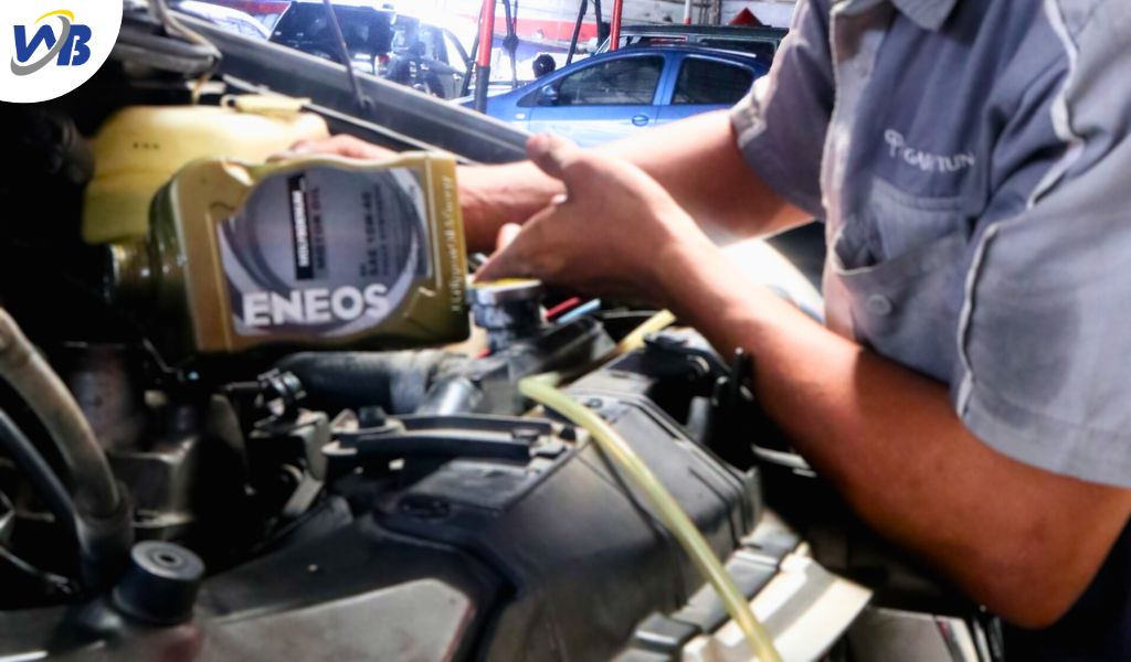 Salah Perawatan Servis Mobil: Efektif Pilih Semi Overhaul atau Oli 1 Semi Overhaul vs Ganti Oli Rutin