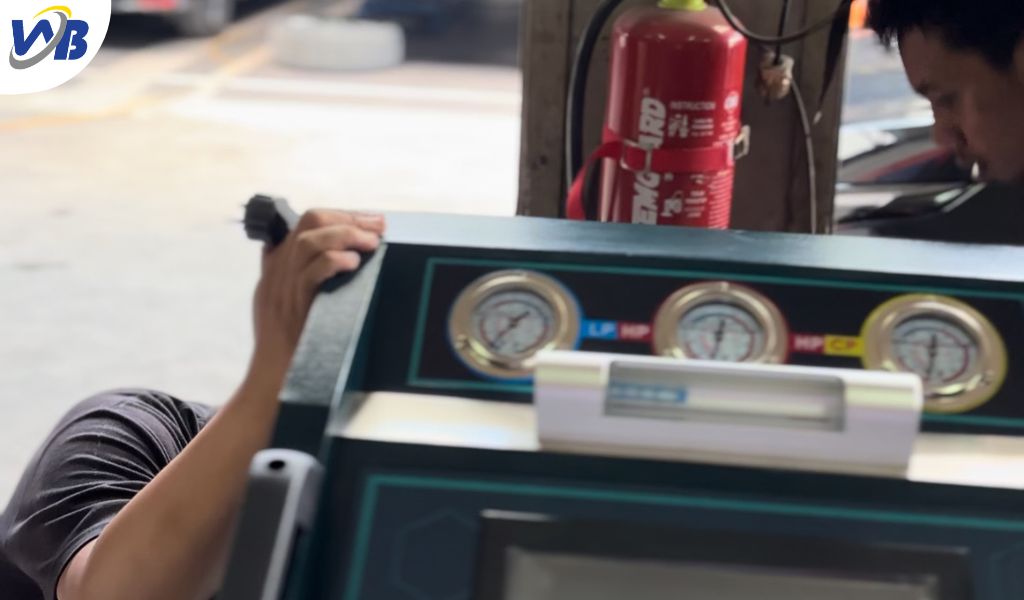 AC Flushing Harus di Bengkel Profesional